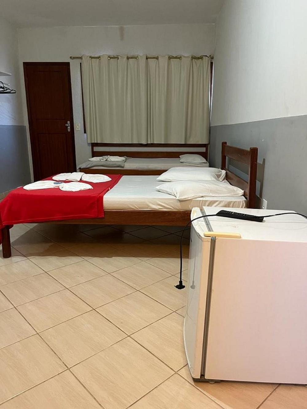 Hotel Pousada Em Guarapari - Pousada Paraiso - Predio 124 Стая снимка